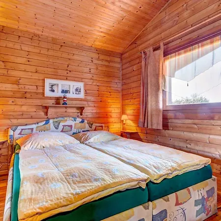 Grabner, Haus 1 * Иккериц